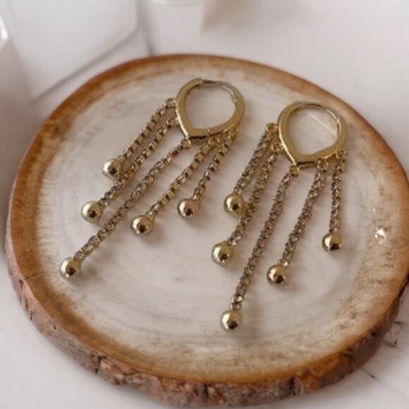 NEW 14K yellow Gold plated CZ chandelier drop dangle earrings jewelry B28A - Picture 1 of 2